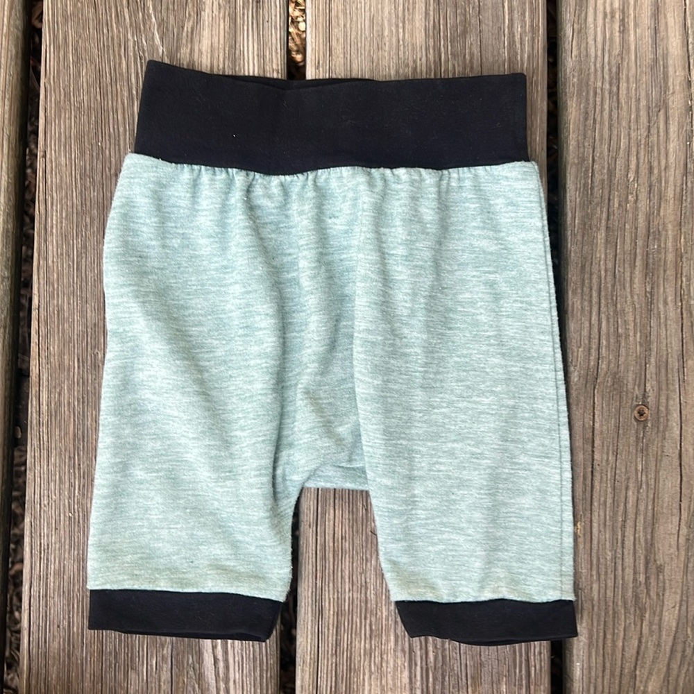 Harem shorts